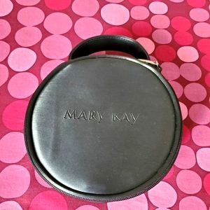Mary Kay Make-Up Bag